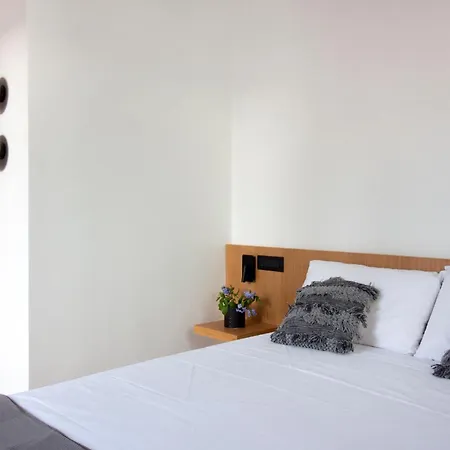 Lulom - Rooftop Boutique بيت ضيافة *