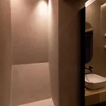 Lulom - Rooftop Boutique Πανσιόν