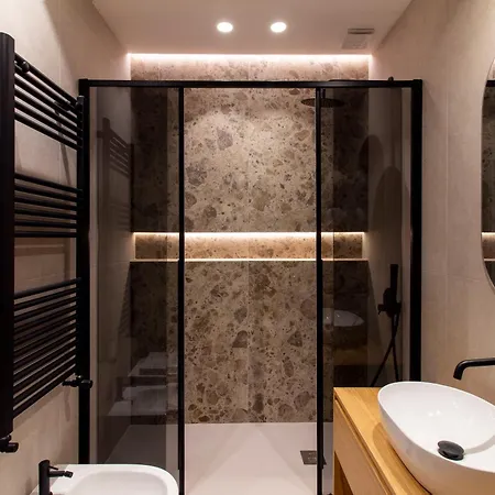 Lulom - Rooftop Boutique 3* Palermo